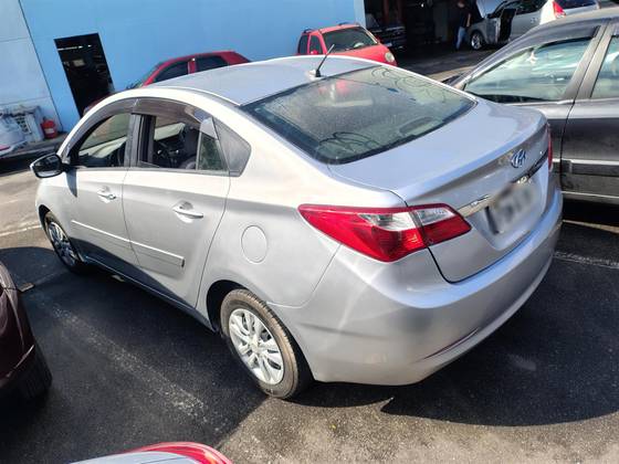 HYUNDAI HB20 1.6 COMFORT 16V FLEX 4P MANUAL